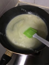 好吃的原味太妃糖做法图解3)