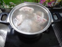 喷香红枣香菇焖猪蹄做法图解5)