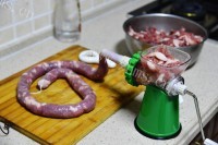DIY麻辣香肠做法图解7)