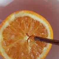 喷香的盐蒸橙子的做法图解三