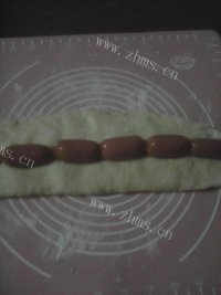 美味的火腿肠面包做法图解2)