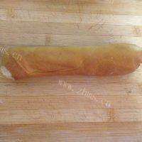 酱香孜然豆腐卷做法图解1)