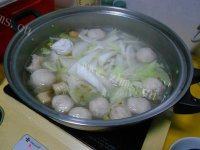 家常菜鱼丸豆腐汤做法图解7)