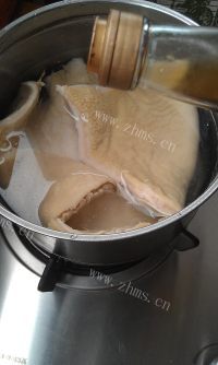 美味的红烧牛肚做法图解1)