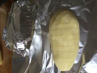 可口的风琴烤土豆做法图解4)