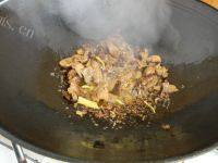 肉片芹菜做法图解10)