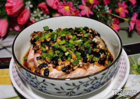 蒜蓉豆豉蒸三文鱼