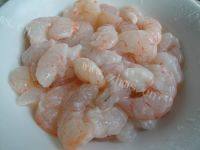 绿色食物之虾仁炒蛋做法图解3)