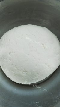 自制小猪豆沙包做法图解1)