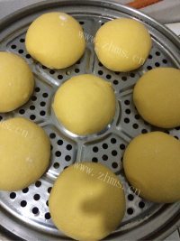 独特的南瓜馒头做法图解5)