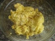 美味的鸡蛋炒韭菜做法图解5)