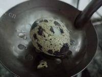 自制卤鹌鹑蛋做法图解4)
