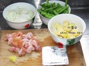 美味的红咖喱鸡翅做法图解1)