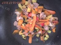 创意菠萝排骨肉丁做法图解12)