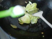 十分诱人的莴苣炒鸡蛋做法图解8)