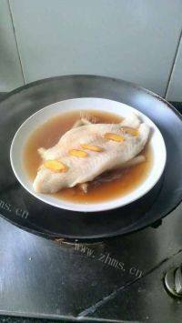 口感饱满的清蒸龙利鱼做法图解6)