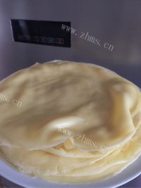 自制芒果千层蛋糕做法图解13)