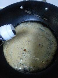 自制啤酒卤蛋做法图解5)