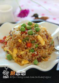 诱人的酱油炒饭