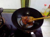 口感极佳的酱焖土豆做法图解3)