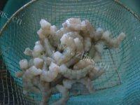 美味的虾仁锅巴做法图解1)