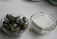 家常菜蛤蜊炖豆腐做法图解1)