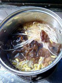 鲜香美味麻辣水煮鱼做法图解6)