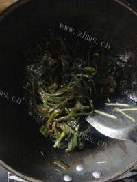 家常菜海带炒肉丝做法图解4)