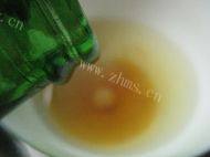 香飘的凉拌猪耳朵做法图解4)