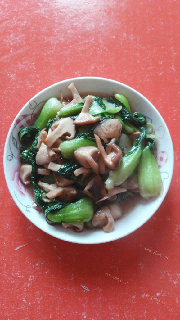 色香味浓的香菇油菜