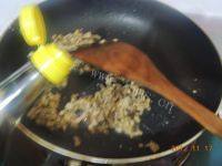秘制香菇肉末豆腐做法图解13)