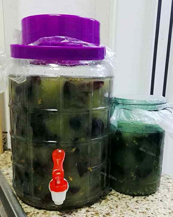 香甜可口的葡萄酒