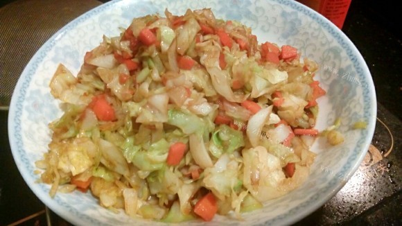 营养丰富的炒包菜