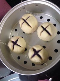 自制紫薯开花馒头做法图解13)