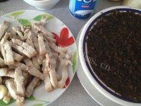 「家有大厨」梅菜扣肉做法图解3)