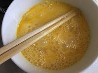家常菜彩椒炒鸡蛋做法图解2)