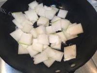 美味的冬瓜海米汤做法图解2)