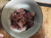 诱人的炸酥肉做法图解1)