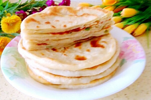 芳香四溢的葱油饼