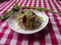 家常菜芹菜炒豆芽