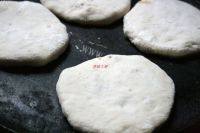 自制萝卜馅饼做法图解7)