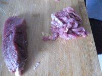 「家有大厨」鱼香肉丝做法图解1)