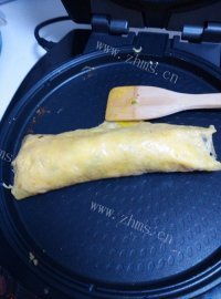 简易煎饼果子做法图解9)