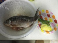 色泽鲜亮的红烧鱼做法图解1)