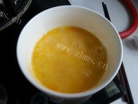 五味俱全的韭菜盒子做法图解4)