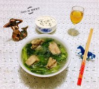 家常小白菜粉条排骨汤做法图解15)