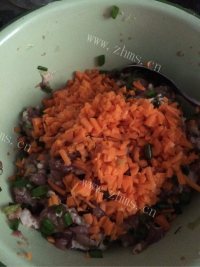美味的酱肉包子做法图解9)