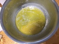 自制牛奶方块饼干做法图解2)