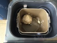 自制虾仁培根披萨做法图解2)