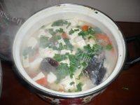 「自创」鱼头豆腐汤